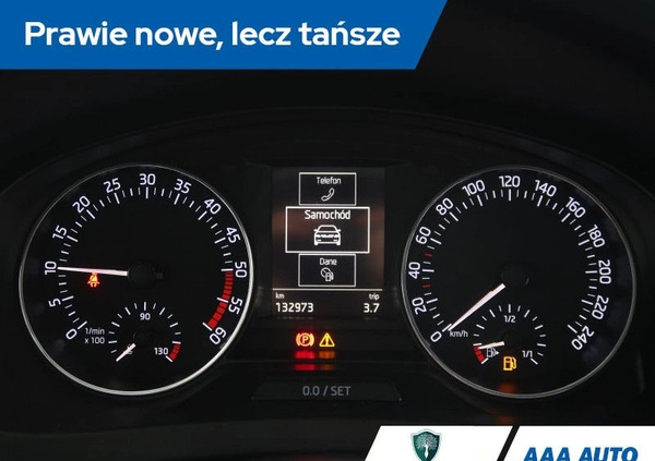 Skoda RAPID cena 36000 przebieg: 133001, rok produkcji 2016 z Ińsko małe 326